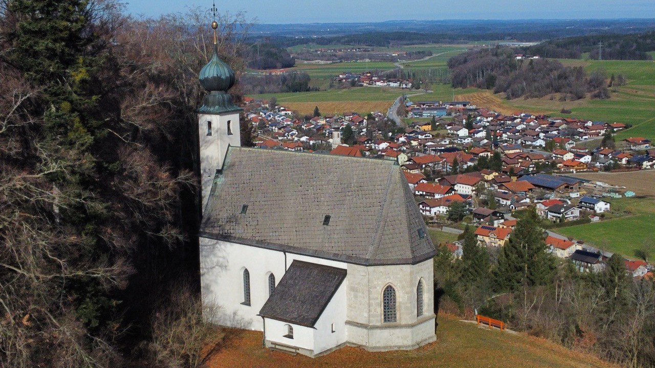 3.	St. Georg am Berg in Vachendorf