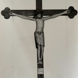 Einharting, Kirche St. Margareta: Romanisches Holzkruzifix aus dem 13. Jahrhundert ©Landratsamt Traunstein