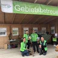 Dirk Alfermann (2. von rechts) zusammen mit der Gebietsbetreuerin „Weltenburger Enge“, Franziska Jäger (2. von links) und der Kollegin bzw. dem Kollegen der „Sandmagerrasen-Schutzgebiete bei Erlangen“, Wiebkea Bromisch und Stefan Mümmler.