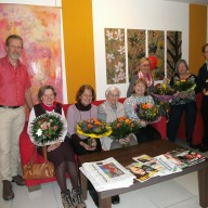 © Landratsamt Traunstein (von links): Stefan Zollmann, Leiter des Kreisaltenheims Trostberg, ehrte Rosemarie Wuchterl, Inge König, Margit Linner, Ulrike Brauner, Anni Schinko, Vroni Wettengel und Hubert Brauner anlässlich ihrer runden Geburtstage für ihr ehrenamtliches Engagement im Kreisaltenheim Trostberg.