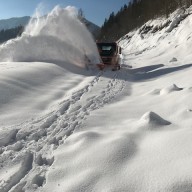 © Staatliches Bauamt Traunstein: Schneeräumung mittels Großschneeschleuder