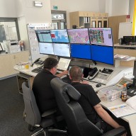 Die Traunsteiner Disponenten machen sich mit dem System in Passau vertraut